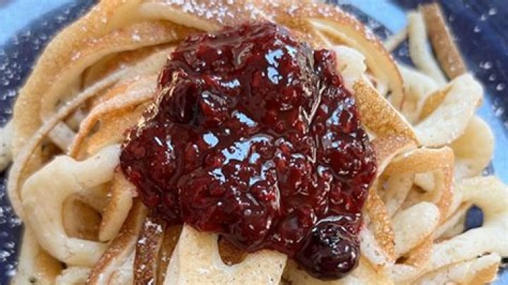Level Up Your Boring Breakfast With The Viral Pancake Spaghetti